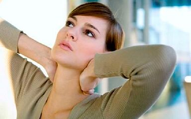 Servikal osteokondroz üçün gimnastika ifası xəstəliyin aradan qaldırılmasına təsir edəcəkdir